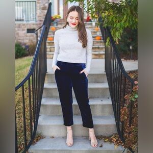 Jcrew NWT Olive Green Women's Sweater beautiful soft yarn wool sweater